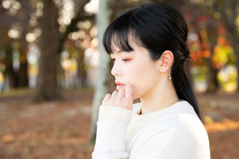 一つあると重宝するパールのシングルイヤーカフ
